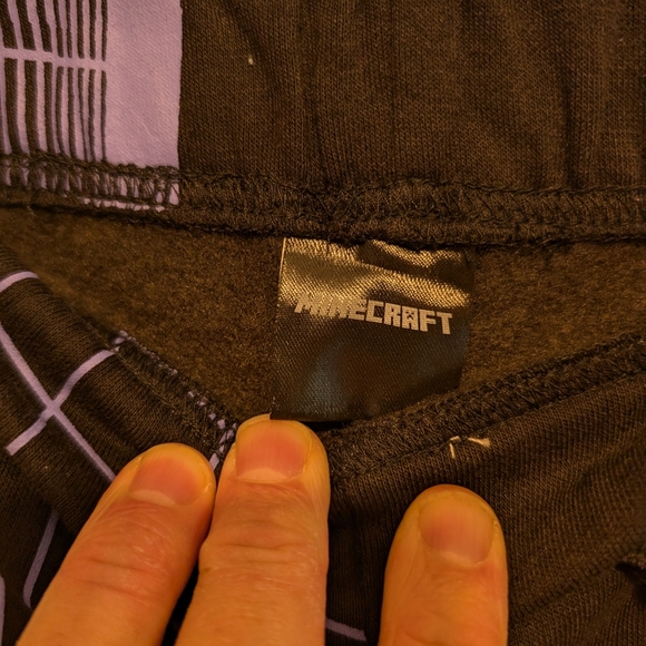 Kids Short - Picture 3 of 3